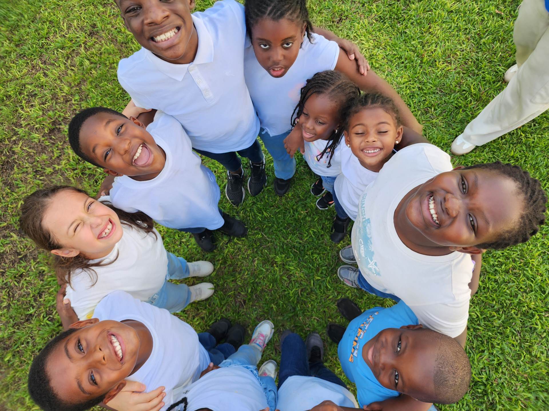 Photo buttons British International School, Dakar